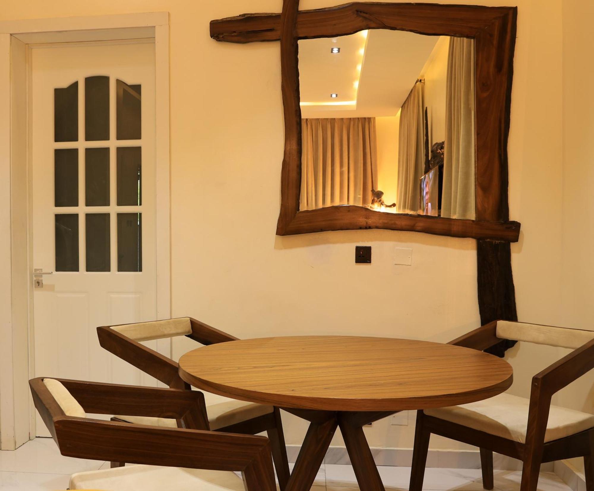 George Residence Ikoyi Lagos Esterno foto